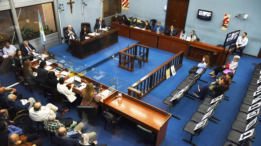 El máximo tribunal penal del país anuló la decisión del Tribunal Oral Federal de Tucumán que había rechazado el resarcimiento económico y ordenó dictar un nuevo fallo para la víctima y su pareja.