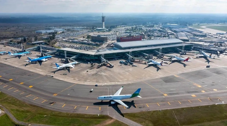 El primer semestre fue récord absoluto en la historia en pasajeros de avión en Argentina